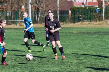Bild 259 - B-Juniorinnen SV Henstedt-Ulzburg - MTSV Olympia Neum�nster : Ergebnis: 0:4